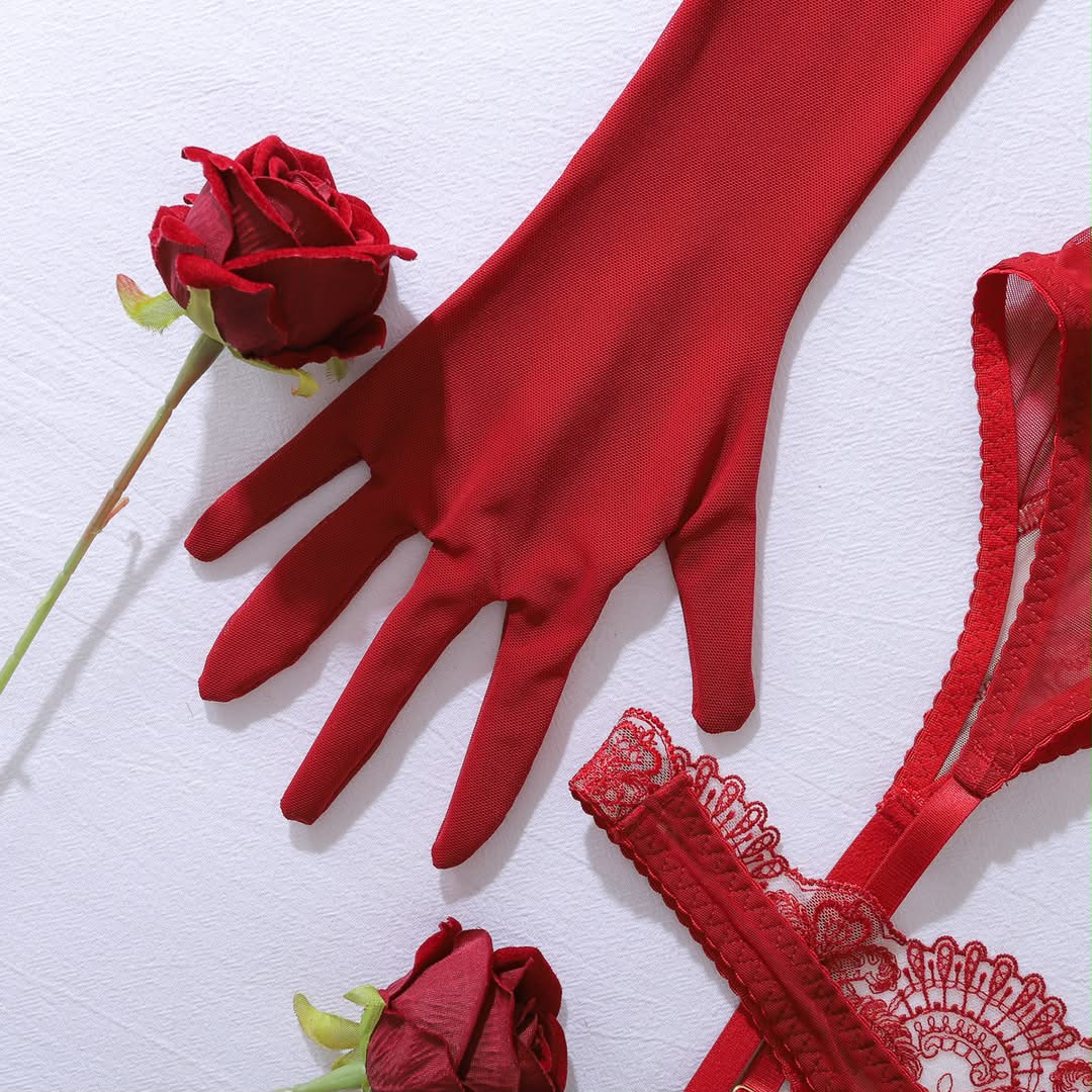 Miravé – Luxuriöses Dessous-Set mit Spitze, Strapsen & Handschuhen