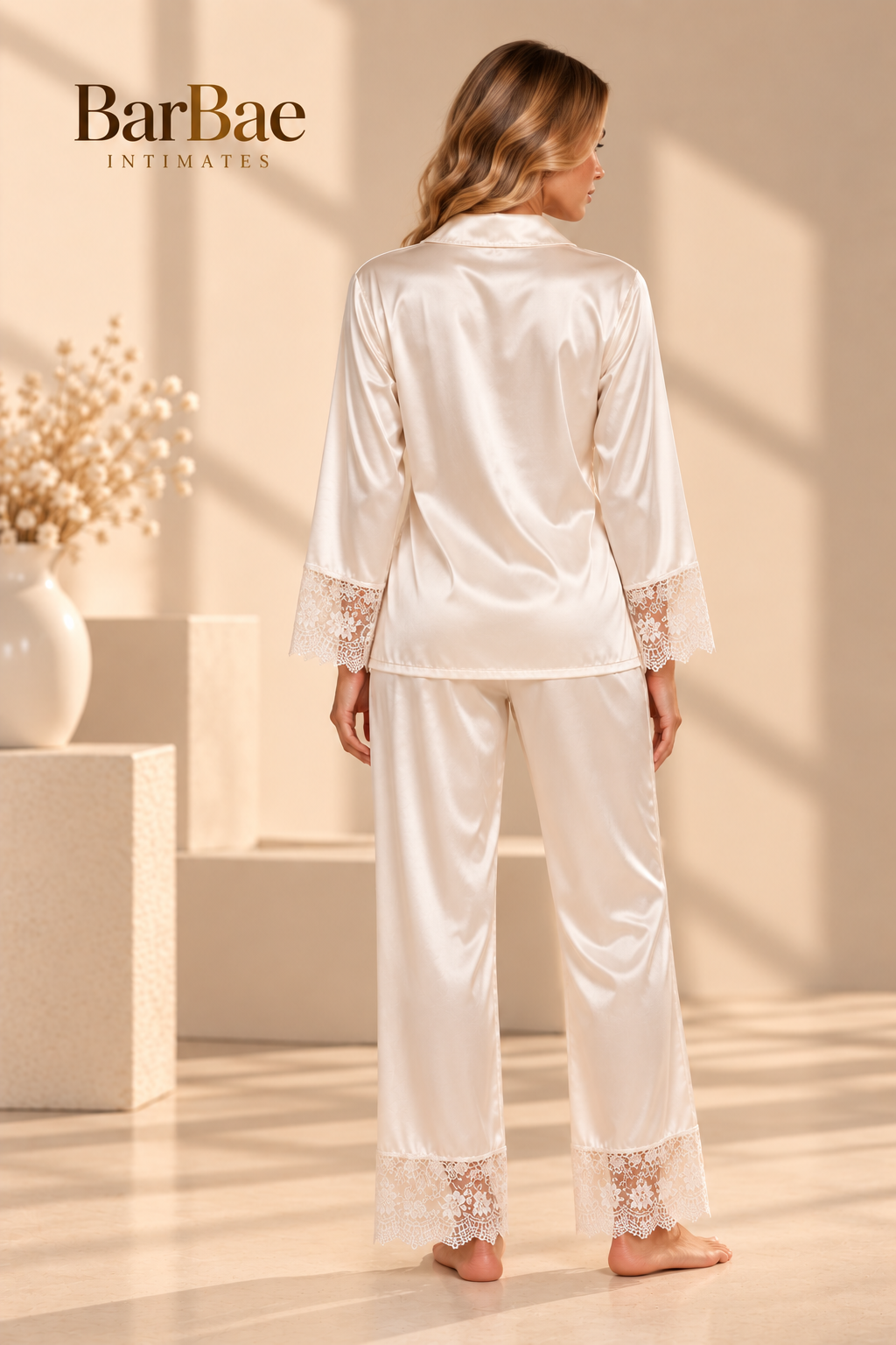 NOÉLLE – Satin Pyjama Set in Ivory